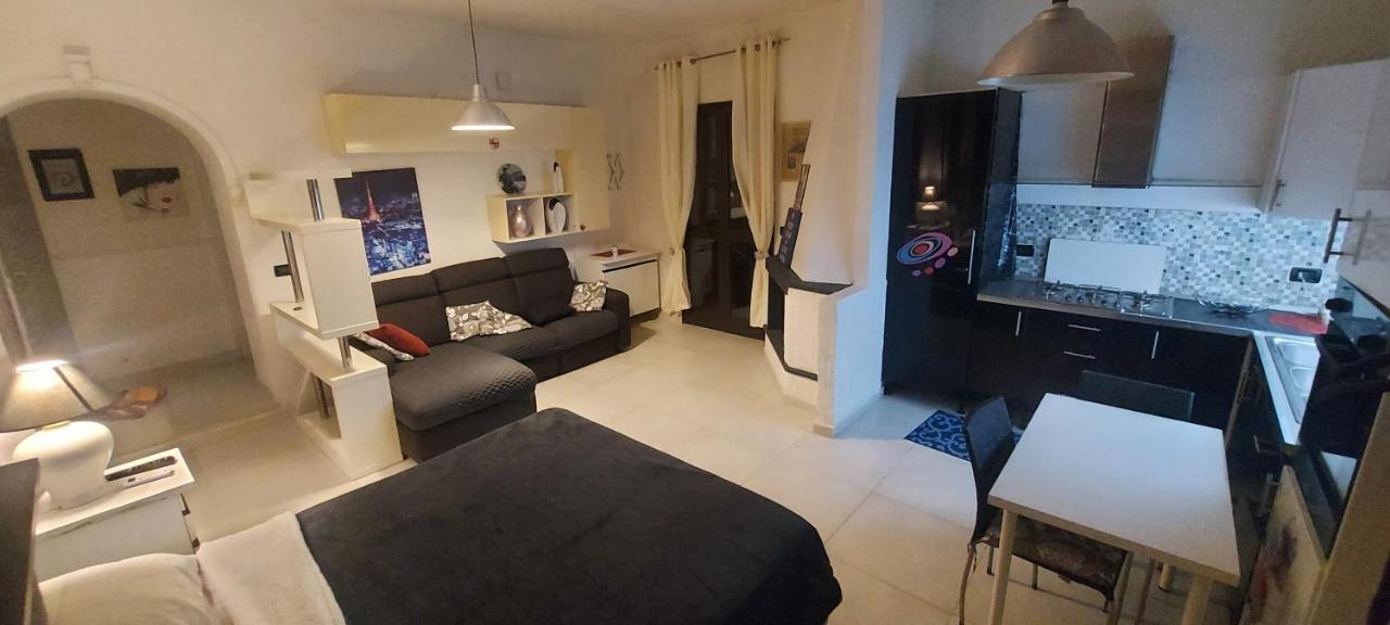 Appartamento Suite Deluxe Climatiz Cucina Giardino Wifi Smart Tv Amazon Prime Video Inclusi Aci Bonaccorsi Exterior photo